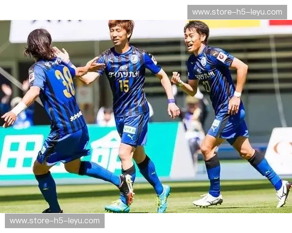 山口雷诺vs横滨：一场跨越山海的宿命对决，谁将点燃历史新篇章？